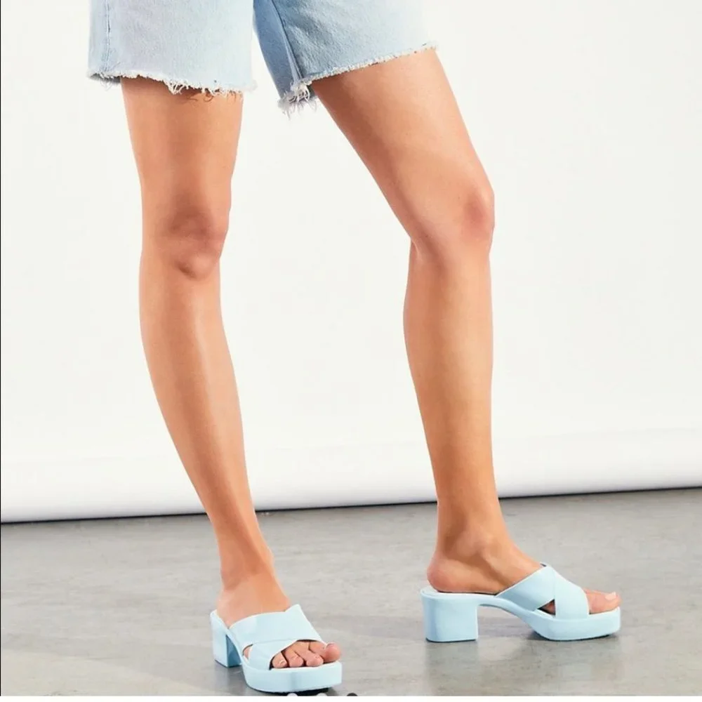 🌹Sold🌹Jeffery Cambell For FREE PEOPLE "Vacay Vibes" Platform Jelly Sandlall - Picture 1 of 17
